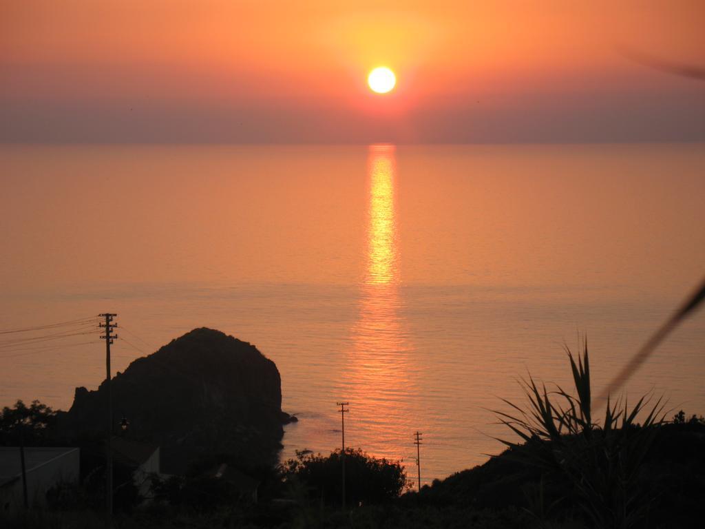 Agriturismo Al Cappero Malfa Kültér fotó